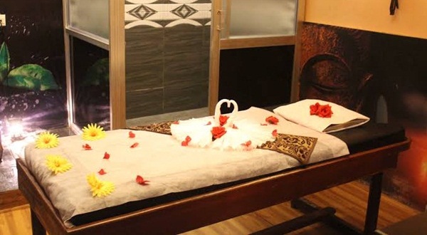 Luxurious Spa Bed
